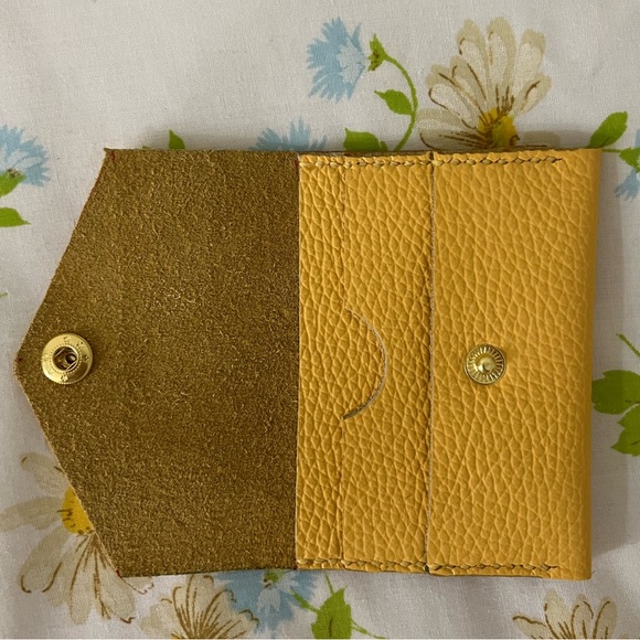 Handmade Genuine Leather Wallet - Picture 3 of 5